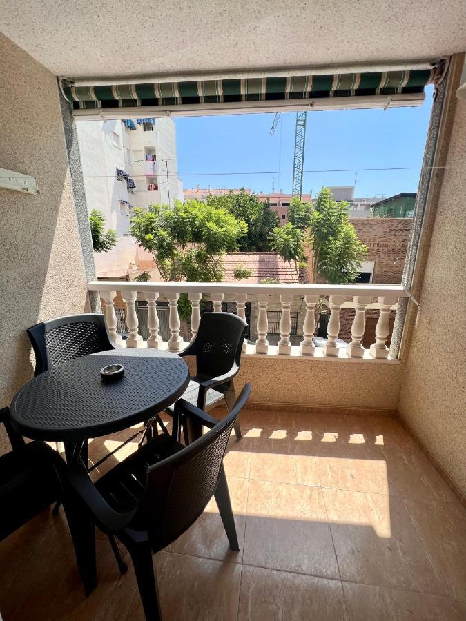 Appartement Torrevieja Alicante المظهر الخارجي الصورة